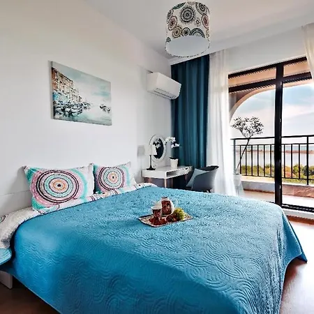 607 Apartment